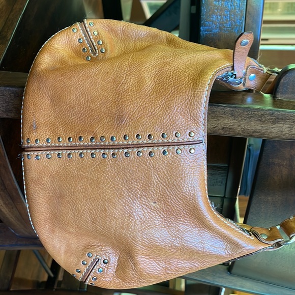 VTG MICHAEL KORS Camel Brown Leather Studded Boho Hippie Shoulder Bag Purse - Picture 5 of 16